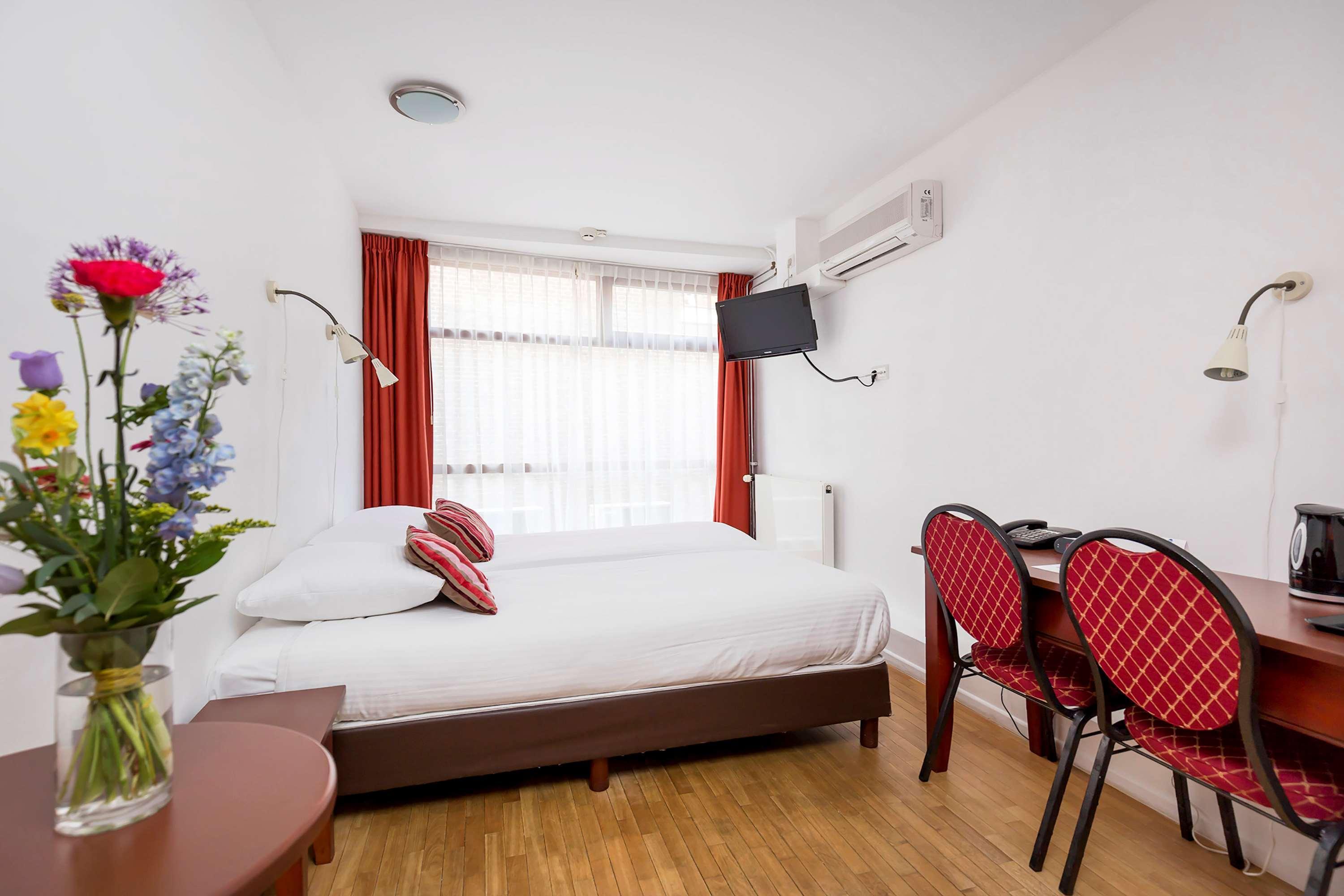 Western Hotel 3*